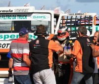 Boessio comemora com a equipe